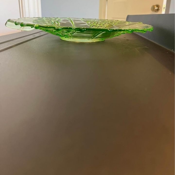 Rare find Art Deco Stolzle Hermanova Uranium Glass Plate. - Picture 5 of 6